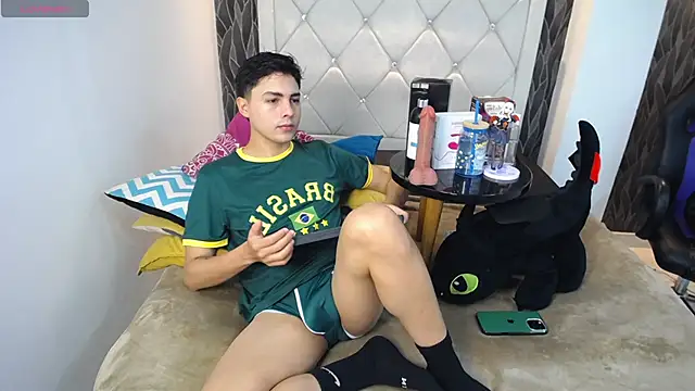 Samu Hott online show from 03.18.26