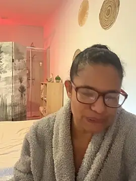 Snapshot of MelOnlyOf chatting on 02.09.26 MelOnlyOf online show from 02.09.26