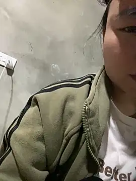 Snapshot of Myimy chatting on 02.21.26 Myimy online show from 02.21.26