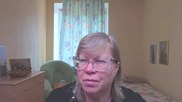 Emma Eclipsee online show from 03.21.26