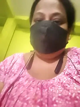 Snapshot of 06Rozi chatting on 02.21.26 06Rozi online show from 02.21.26