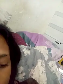 loveofpetitegirls34 online show from 04.22.26