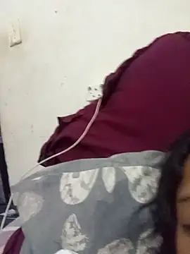 loveofpetitegirls34 online show from 04.23.26