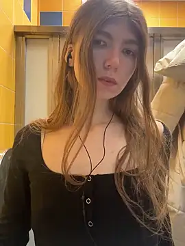 Snapshot of Bubble_Chloe chatting on 02.21.26 Bubble Chloe online show from 02.21.26