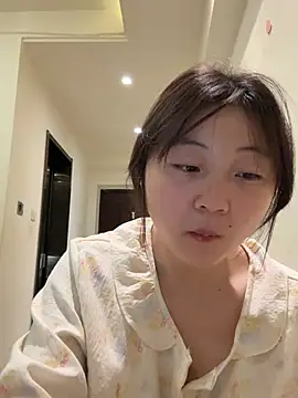 Snapshot of LXR77887 chatting on 04.24.26 LXR77887 online show from 04.24.26