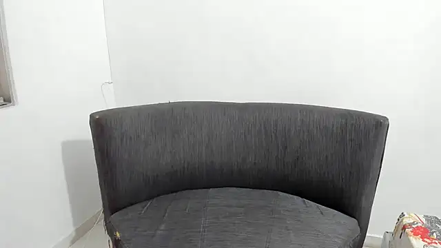 Snapshot of OSITA_1992 chatting on 02.25.26 OSITA 1992 online show from 02.25.26