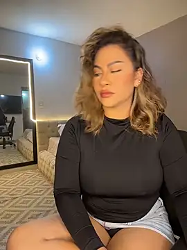 Snapshot of Regina_Korz chatting on 03.18.26 Regina Korz online show from 03.18.26