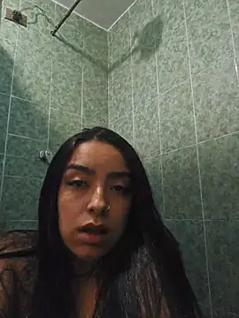 Snapshot of nina_glow chatting on 03.01.26 nina glow online show from 03.01.26