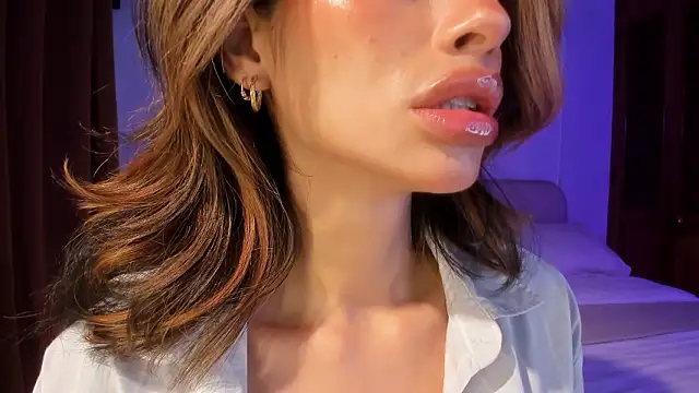 ConnieDeep online show from 03.09.26