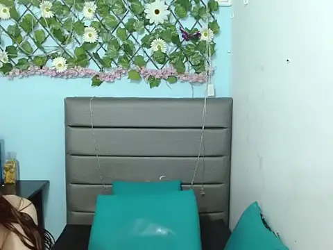 Snapshot of caliopelunna707rs chatting on 02.15.26 caliopelunna707rs online show from 02.15.26