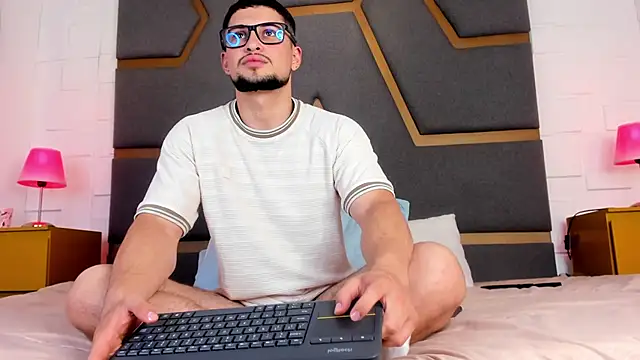 valenssio moretti online show from 04.11.26