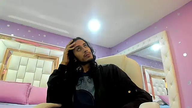 Snapshot of Goldentemptation_ chatting on 06.22.26 Goldentemptation online show from 06.22.26
