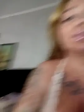 MiaMooly online show from 03.18.26