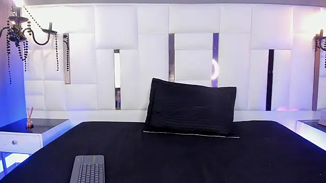 Snapshot of Magic_zahara chatting on 02.12.26 Magic zahara online show from 02.12.26