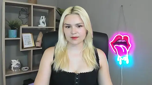 SweetLilyxo online show from 05.24.26