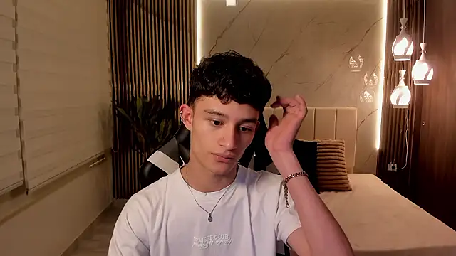 Snapshot of Patrick_Howland_ chatting on 02.22.26 Patrick Howland online show from 02.22.26