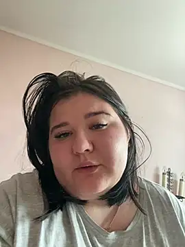 Snapshot of AngelKiras chatting on 02.06.26 AngelKiras online show from 02.06.26