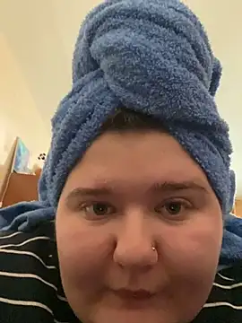 Snapshot of AngelKiras chatting on 02.13.26 AngelKiras online show from 02.13.26