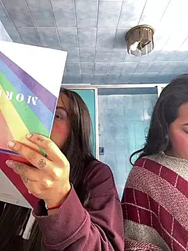 Annie Alicee online show from 04.02.26