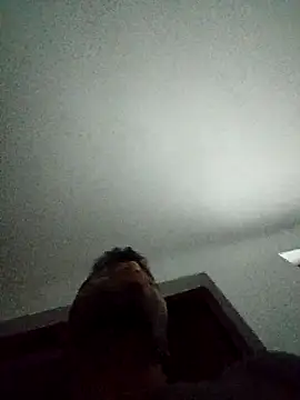 Snapshot of thom_1 chatting on 02.20.26 thom 1 online show from 02.20.26