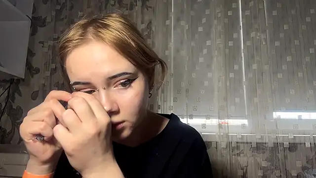 Snapshot of LedAffinity chatting on 02.15.26 LedAffinity online show from 02.15.26