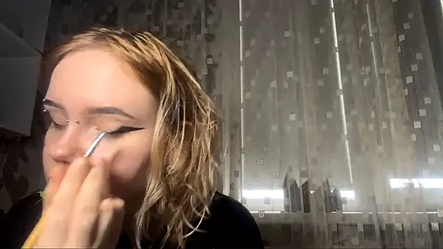 Snapshot of LedAffinity chatting on 02.25.26 LedAffinity online show from 02.25.26