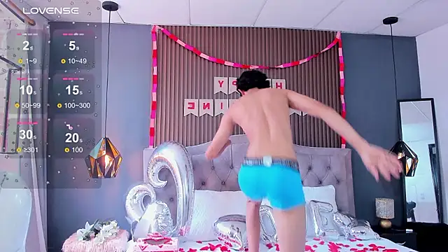 Snapshot of Noa_03 chatting on 02.13.26 Noa 03 online show from 02.13.26