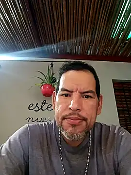 Snapshot of gordorichard chatting on 02.18.26 gordorichard online show from 02.18.26