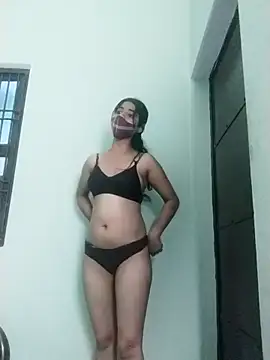 Snapshot of Kitti-Sharma chatting on 04.05.26 Kitti-Sharma online show from 04.05.26
