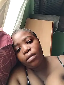 Snapshot of blxckiey chatting on 02.18.26 blxckiey online show from 02.18.26