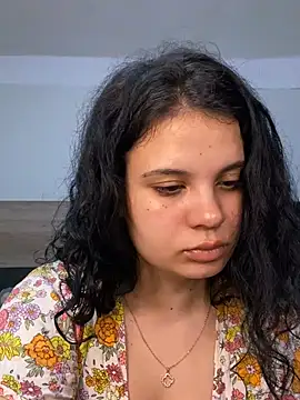 Karolina Velvet online show from 02.07.26