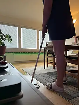 Snapshot of hungryMaya chatting on 02.05.26 hungryMaya online show from 02.05.26