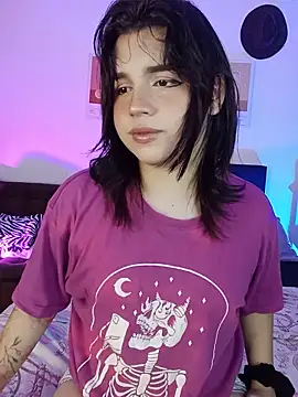Daniellesins1 online show from 05.27.26