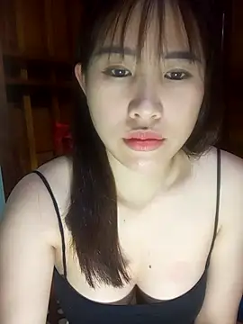 Snapshot of Yui-Ch1682 chatting on 02.19.26 Yui-Ch1682 online show from 02.19.26