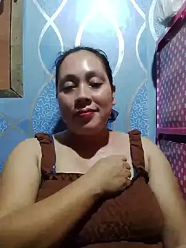 May Bombs online show from 04.09.26