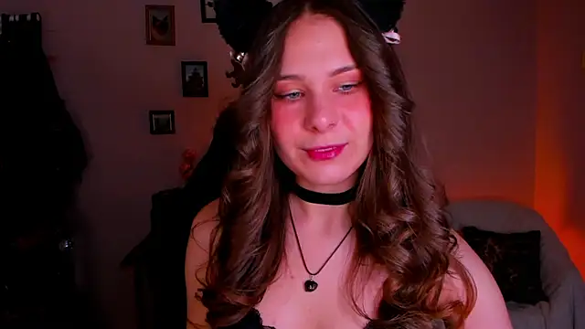 Snapshot of LanaLovely chatting on 05.08.26 LanaLovely online show from 05.08.26