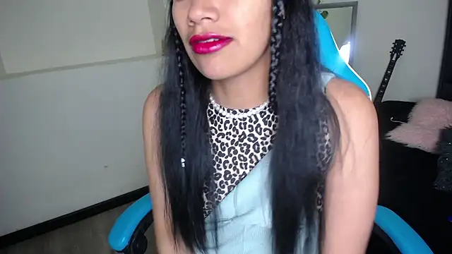 Julieta Parker online show from 03.18.26