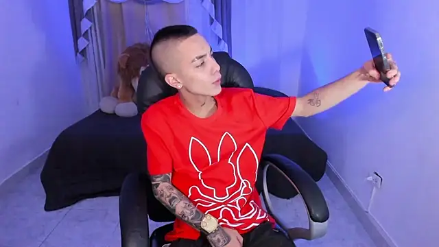 Snapshot of Dereck_Boy_ chatting on 02.16.26 Dereck Boy online show from 02.16.26