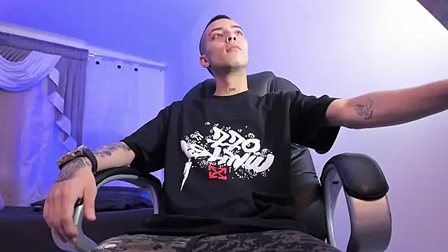 Snapshot of Dereck_Boy_ chatting on 02.26.26 Dereck Boy online show from 02.26.26