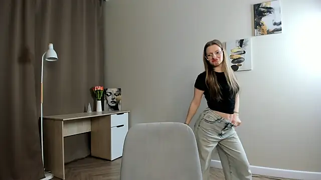 Snapshot of VictorMencia chatting on 02.06.26 VictorMencia online show from 02.06.26