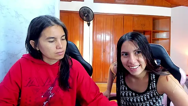 Snapshot of Emily_and_Soffy chatting on 02.19.26 Emily and Soffy online show from 02.19.26