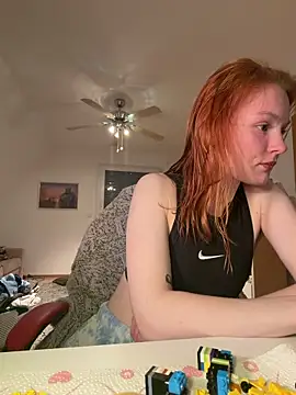 Snapshot of mad_girlygirl chatting on 02.20.26 mad girlygirl online show from 02.20.26