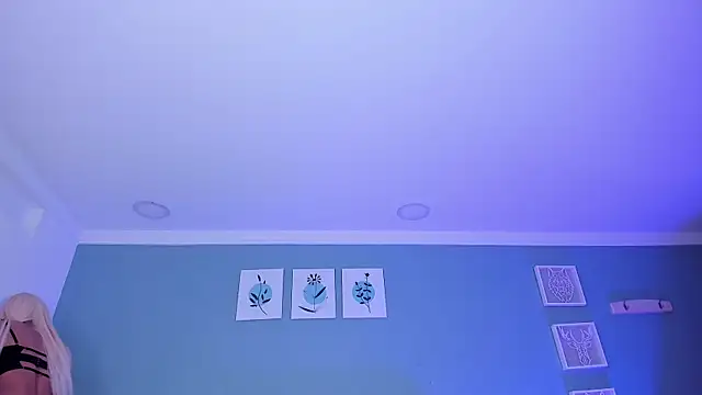 Valentina Rujano online show from 06.28.26