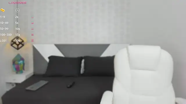 Snapshot of Mia_rivers__ chatting on 02.04.26 Mia rivers online show from 02.04.26