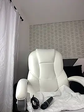 Snapshot of Mia_rivers__ chatting on 02.20.26 Mia rivers online show from 02.20.26