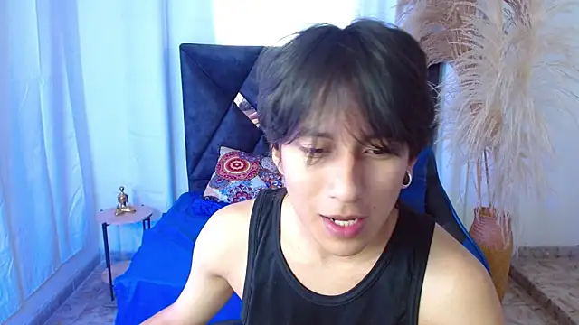 nikoo 18 online show from 04.13.26