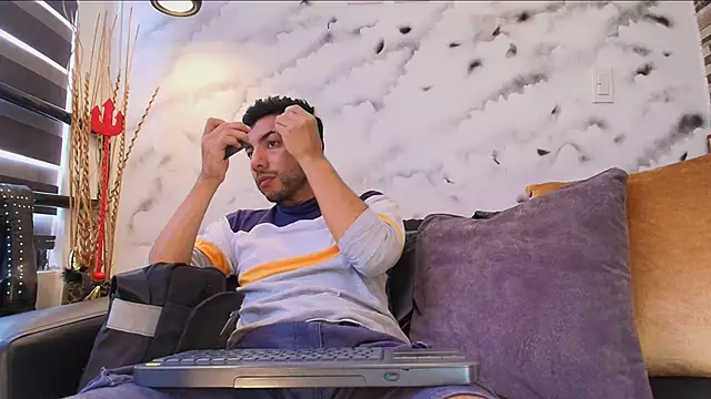 Max Hornye online show from 02.23.26