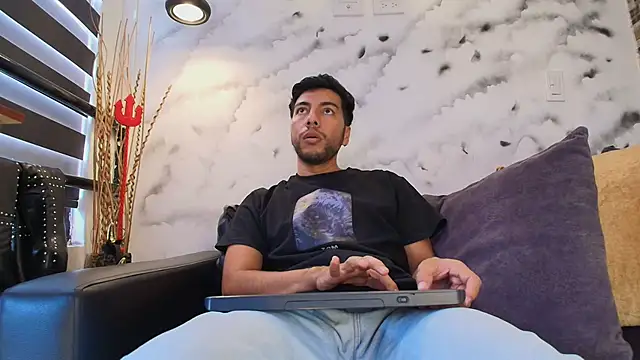 Max Hornye online show from 02.24.26