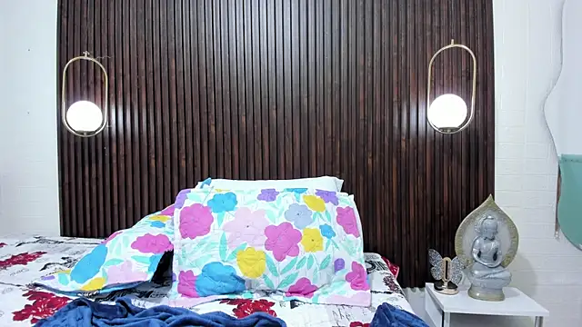 VictoriiaCarsoon online show from 02.08.26