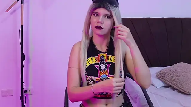 Snapshot of Raven_OA chatting on 02.24.26 Raven OA online show from 02.24.26